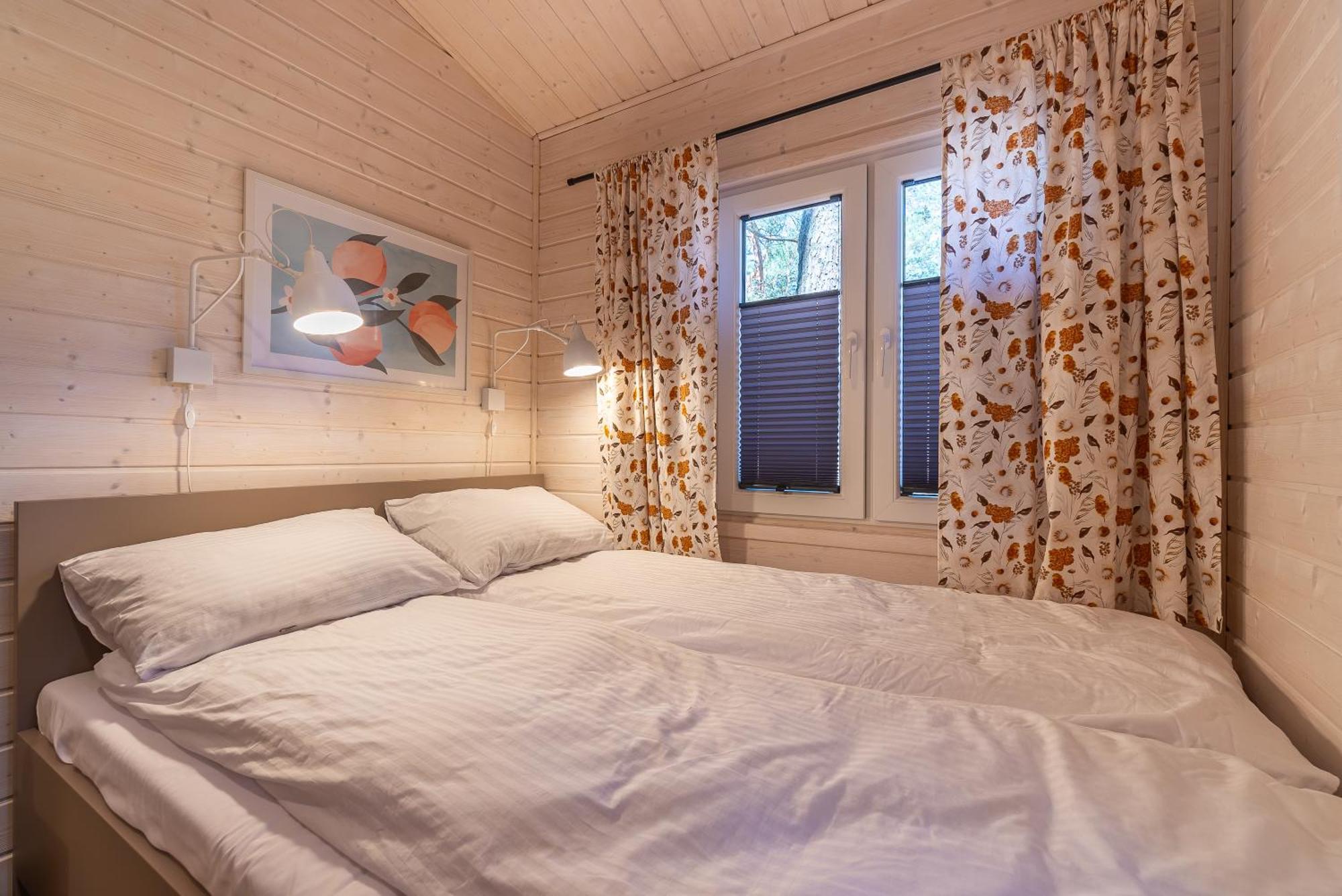 Domki - Sosnowy Las โปเบียโรโว ภายนอก รูปภาพ
